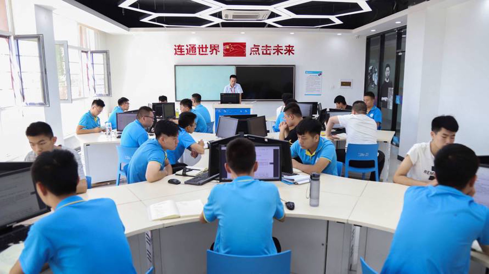 IT外包服务：远离三大误区，让企业更聚焦主业